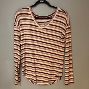 American Eagle Outfitters Long-sleeve shirt